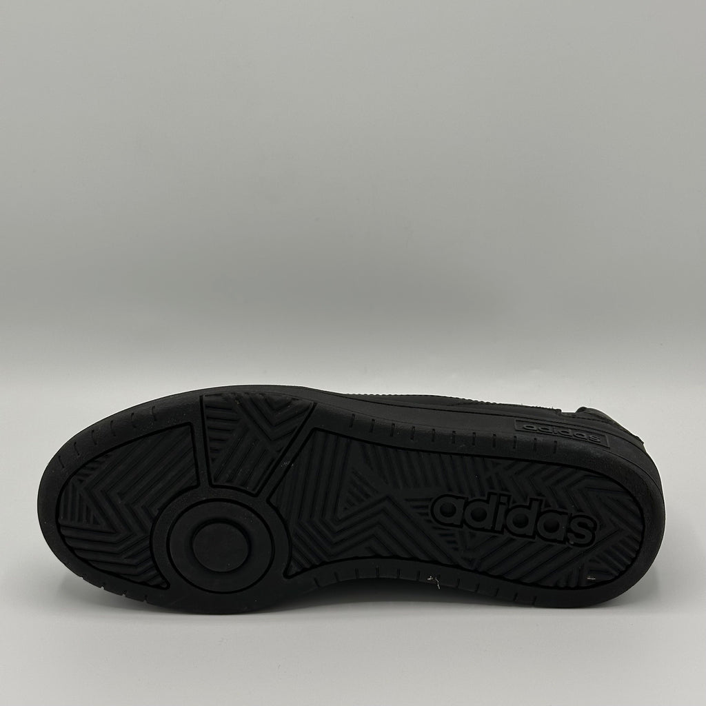 ADIDAS NOVA COURT