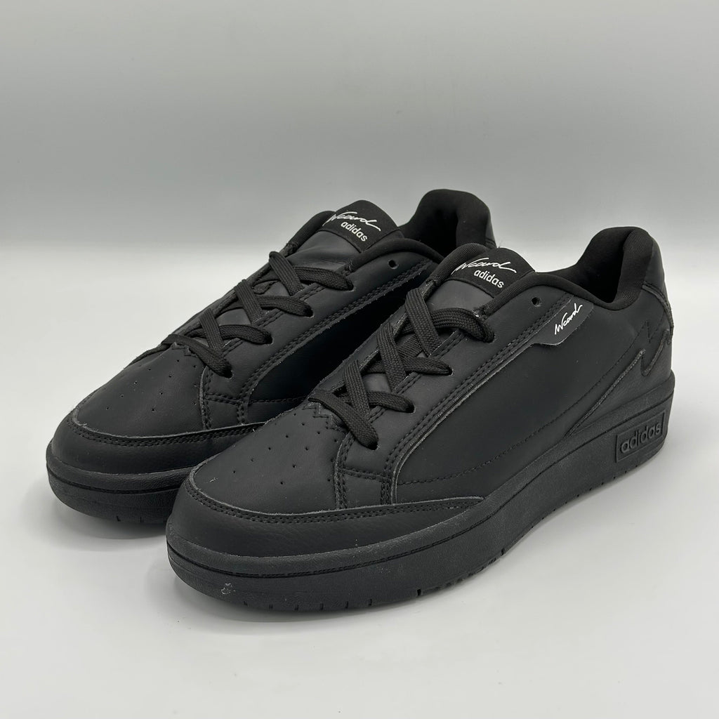 ADIDAS NOVA COURT